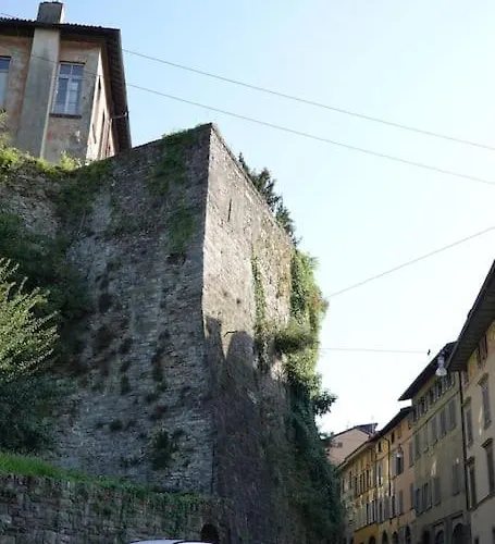 Luxury Charm Centro * ベルガモ