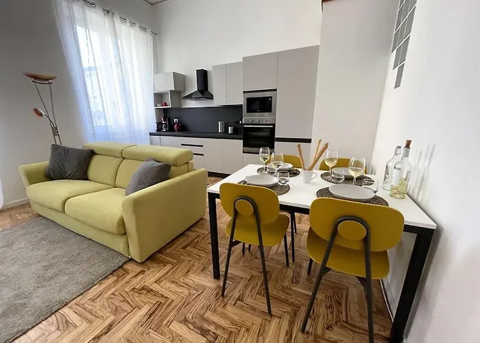 Luxury Charm Centro アパート *